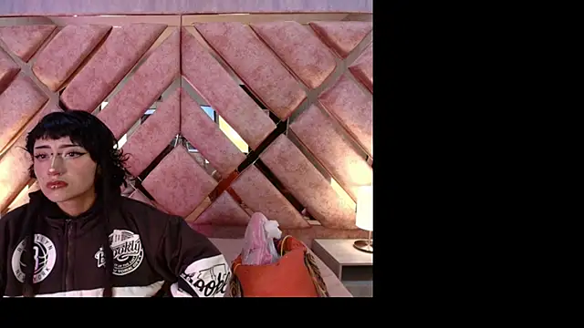 Babyyrasta666 online show from November 16, 2025, 3:23 am