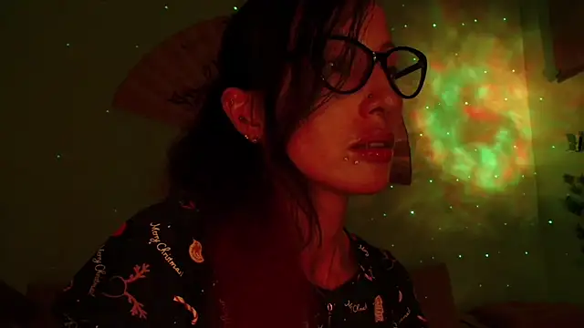 KiotoShine online show from January 6, 2026, 10:12 pm