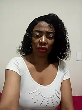 Snapshot of SEXYMOANSXX chatting on November 12, 2025, 2:34 am SEXYMOANSXX online show from November 12, 2025, 2:34 am