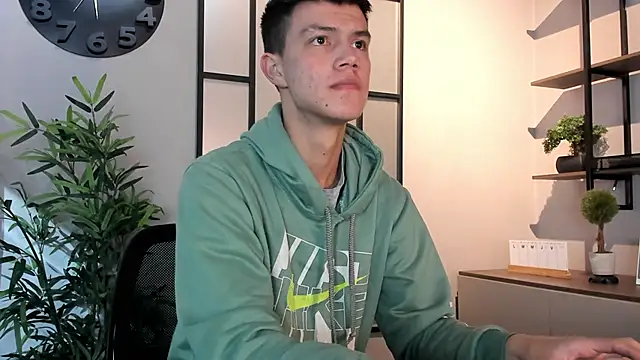 nicktorn online show from September 14, 2025, 12:26 pm