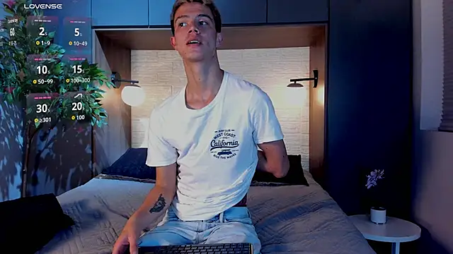 nicktorn online show from November 13, 2025, 8:19 pm