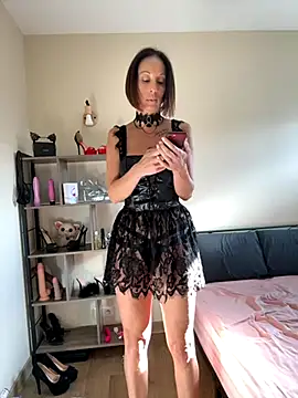 Snapshot of spycyfanny chatting on November 20, 2025, 9:09 am spycyfanny online show from November 20, 2025, 9:09 am