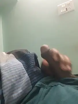 Snapshot of Loverboyjillu chatting on January 14, 2026, 11:38 am Loverboyjillu online show from January 14, 2026, 11:38 am