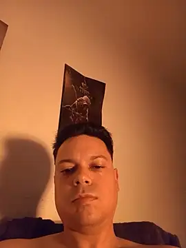 Snapshot of rayolexxx chatting on July 18, 2026, 3:27 pm rayolexxx online show from July 18, 2026, 3:27 pm