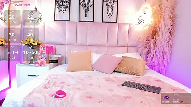 Snapshot of Viollet_xoxo chatting on March 4, 2026, 8:04 pm Viollet xoxo online show from March 4, 2026, 8:04 pm