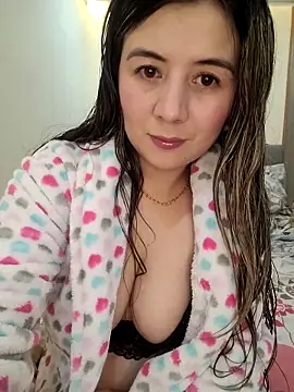 Snapshot of Sophie_del_Castillo chatting on May 23, 2026, 1:55 am Sophie del Castillo online show from May 23, 2026, 1:55 am
