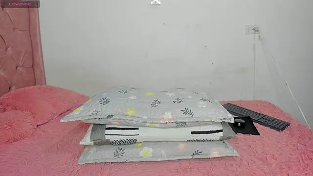 solpeich online show from April 18, 2026, 3:38 pm