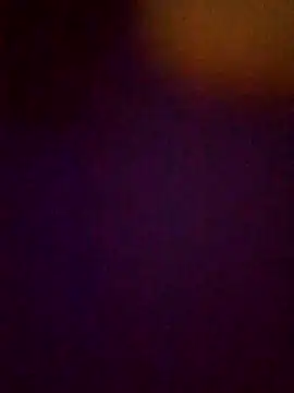 Snapshot of Mikelawrryy24_ chatting on October 17, 2025, 5:10 am Mikelawrryy24 online show from October 17, 2025, 5:10 am