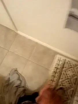 Snapshot of Mikelawrryy24_ chatting on October 22, 2025, 11:10 am Mikelawrryy24 online show from October 22, 2025, 11:10 am