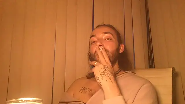 Stevey5894 online show from September 18, 2025, 11:29 pm