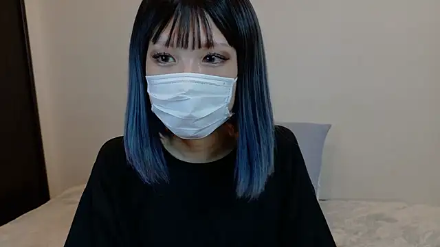 Snapshot of sarina_at chatting on October 19, 2025, 9:21 am sarina at online show from October 19, 2025, 9:21 am