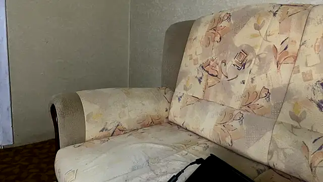 Marinpeach online show from November 6, 2025, 3:24 pm