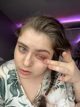 just a moment online show from June 27, 2026, 3:39 pm