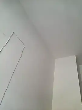 iamlalamilano online show from March 7, 2026, 1:41 pm