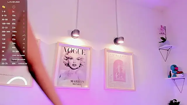 Snapshot of evan_voss chatting on September 25, 2025, 10:35 pm evan voss online show from September 25, 2025, 10:35 pm