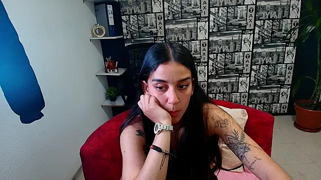 DanielaMonroe online show from May 19, 2026, 9:54 pm