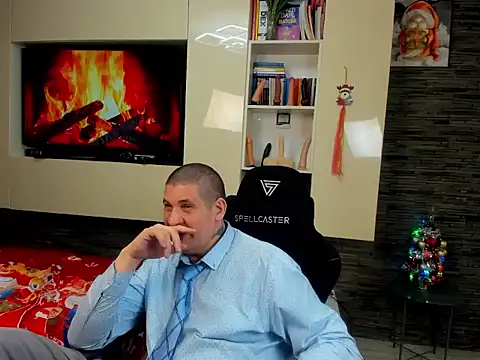 Snapshot of SpartacusDaddy48 chatting on January 12, 2026, 1:11 am SpartacusDaddy48 online show from January 12, 2026, 1:11 am