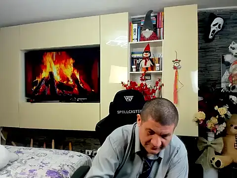 SpartacusDaddy48 online show from March 2, 2026, 5:08 am