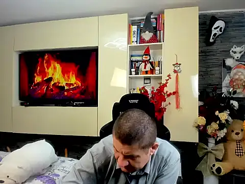 SpartacusDaddy48 online show from March 4, 2026, 5:35 am