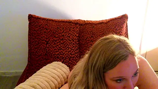 Stellapower online show from October 16, 2025, 6:14 am