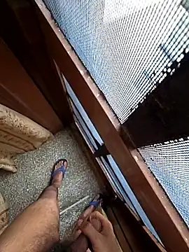 Snapshot of desir3dlund chatting on September 14, 2025, 2:54 am desir3dlund online show from September 14, 2025, 2:54 am