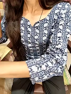 Cute Manju01 online show from December 2, 2025, 3:12 am