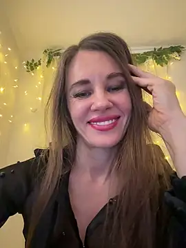 LucieMack online show from March 2, 2026, 6:37 pm