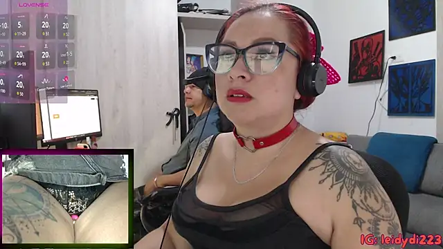 Snapshot of leidydi223 chatting on October 23, 2025, 1:21 pm leidydi223 online show from October 23, 2025, 1:21 pm