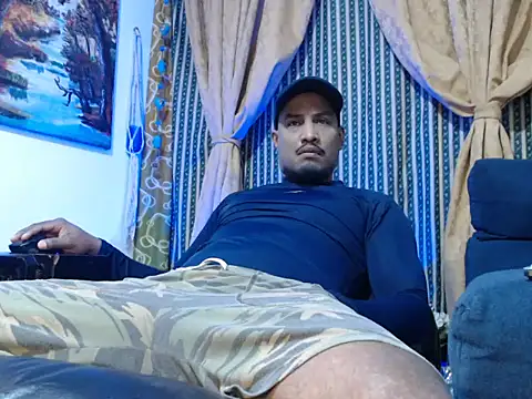 ElCaballeroNegro24 online show from October 14, 2025, 11:05 pm