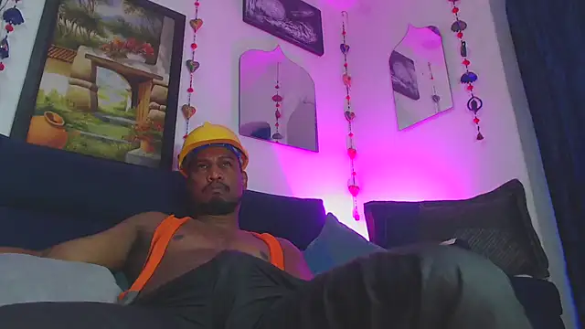 ElCaballeroNegro24 online show from February 24, 2026, 4:10 am