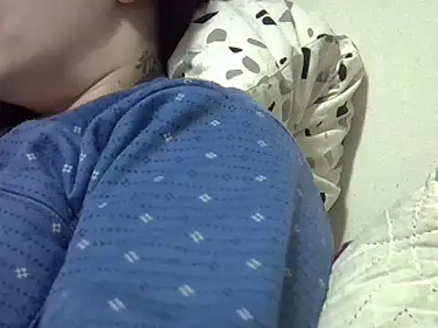 ITALIANASISIXX online show from March 14, 2025, 6:18 pm