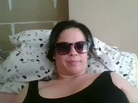 Snapshot of ITALIANASISIXX chatting on April 30, 2026, 2:12 pm ITALIANASISIXX online show from April 30, 2026, 2:12 pm
