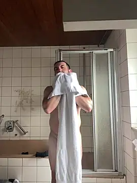 andrey1887 online show from May 15, 2026, 7:48 am
