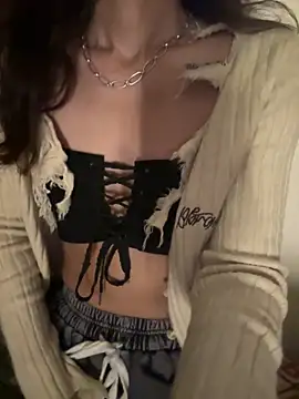  Maya zaidi  online show from January 18, 2026, 4:22 pm