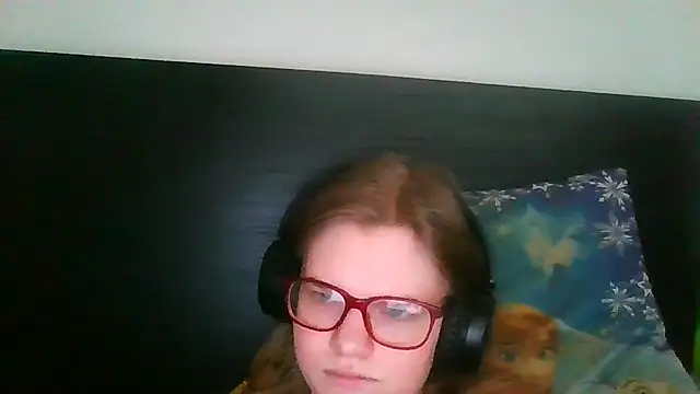 Moonolighta online show from January 15, 2026, 10:42 am