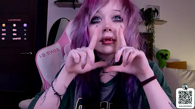 Lollyshy online show from September 13, 2025, 1:11 pm