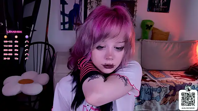 Lollyshy online show from October 3, 2025, 10:34 am