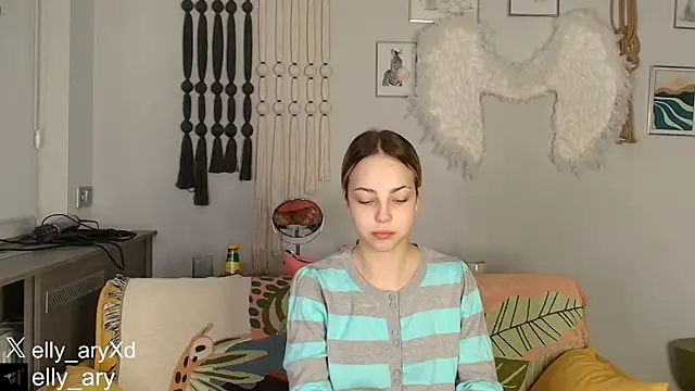 daddyonlyloveme online show from January 7, 2026, 9:17 pm