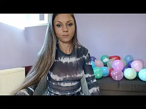 RheaEtthan online show from September 19, 2025, 8:49 am