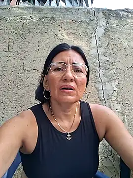 maturexxxnaughty online show from October 30, 2025, 12:17 pm