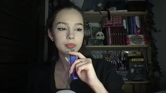 Yuna5343 online show from April 18, 2026, 8:20 pm