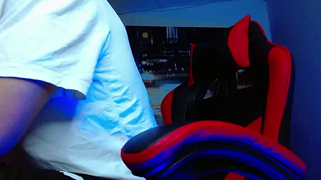 alexgiraldo   online show from April 9, 2026, 2:00 am