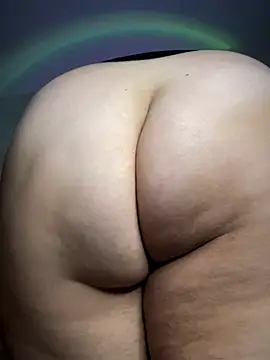 karobaby  online show from October 20, 2025, 9:26 pm