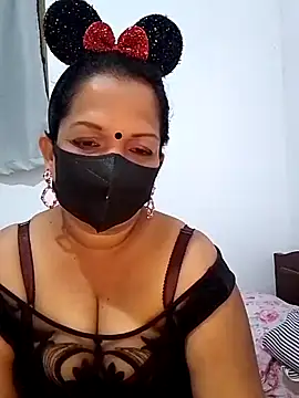 Snapshot of Madu_HotSL chatting on October 19, 2025, 1:01 pm Madu HotSL online show from October 19, 2025, 1:01 pm