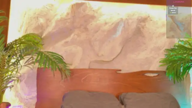 alisonn moon online show from March 28, 2026, 10:20 pm