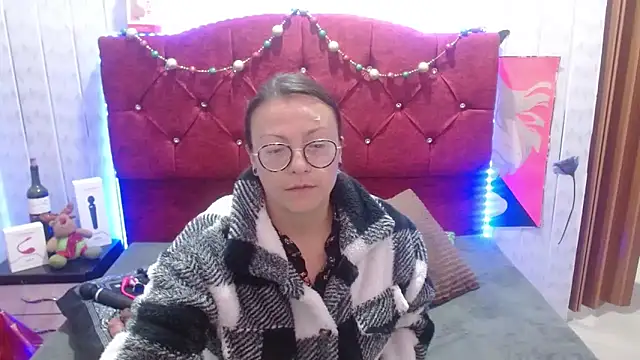 Susanahotsexxx online show from December 3, 2025, 3:25 am