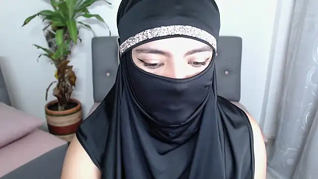 Snapshot of jade_nassar chatting on October 6, 2025, 7:22 pm jade nassar online show from October 6, 2025, 7:22 pm