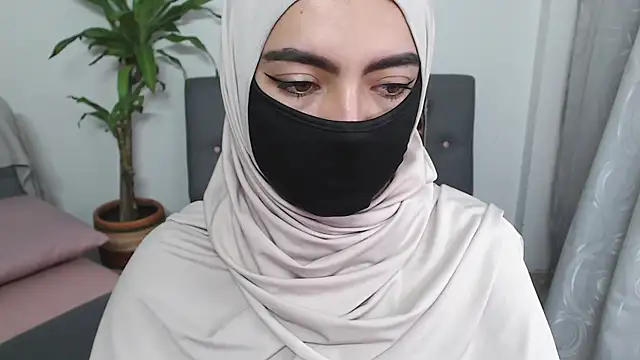 Snapshot of jade_nassar chatting on October 12, 2025, 10:42 pm jade nassar online show from October 12, 2025, 10:42 pm