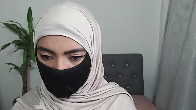 Snapshot of jade_nassar chatting on October 25, 2025, 3:36 am jade nassar online show from October 25, 2025, 3:36 am