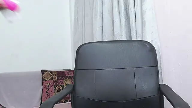 jade nassar online show from January 12, 2026, 1:44 am